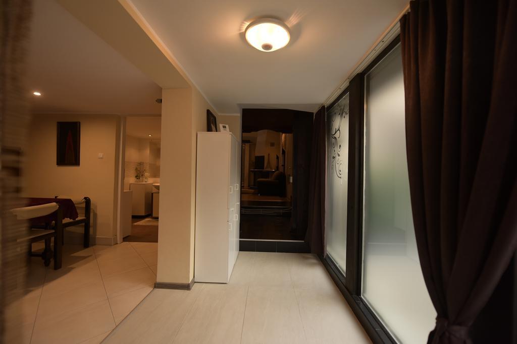 H&V Residence - Split Level Apartment Arad Extérieur photo